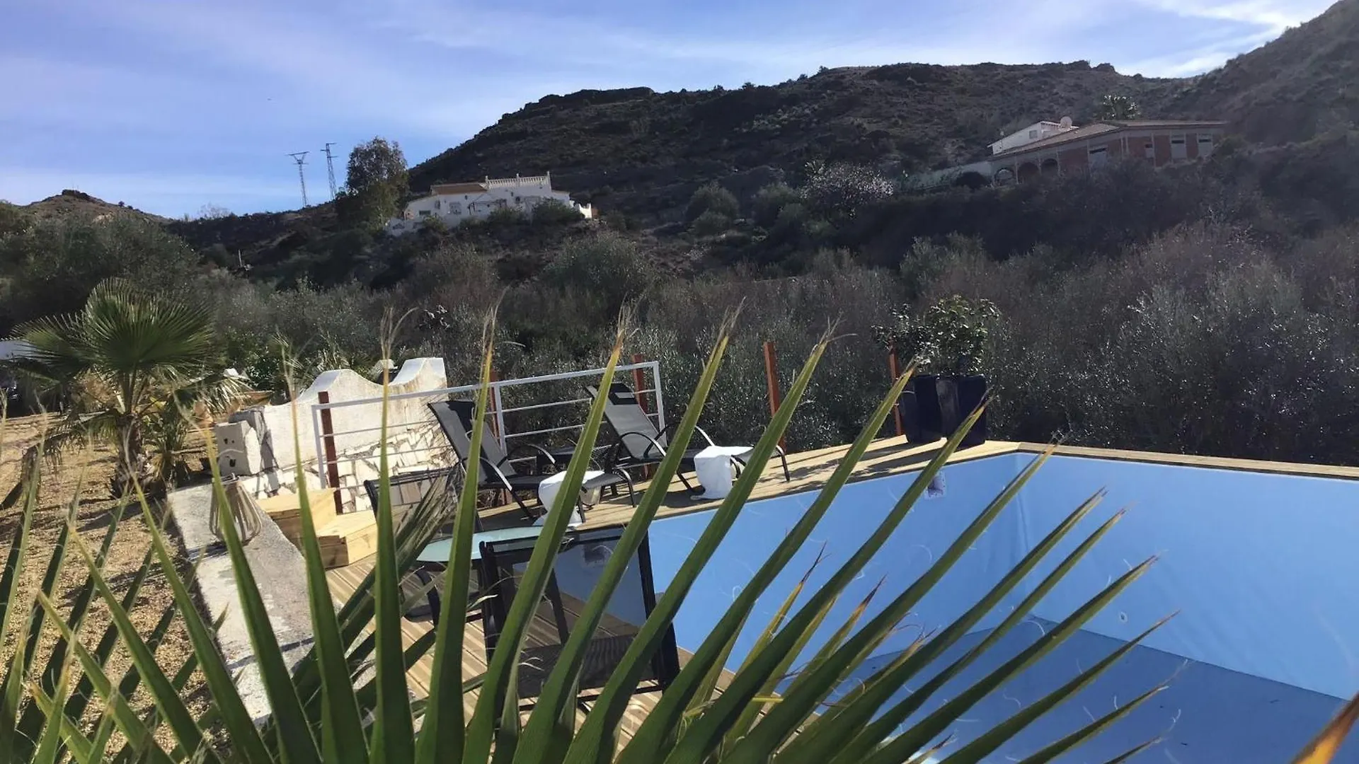 Cortijo Los Corazones Cantoria Bed & Breakfast
