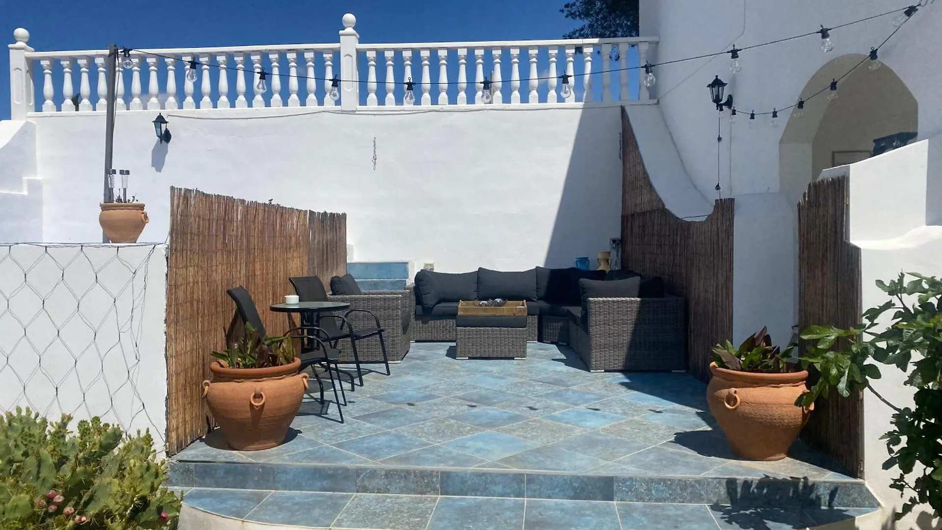 Cortijo Los Corazones Cantoria Bed & Breakfast